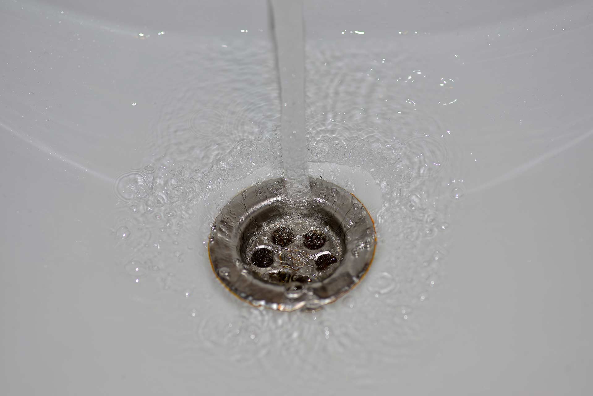 A2B Drains provides services to unblock blocked sinks and drains for properties in Hayes.